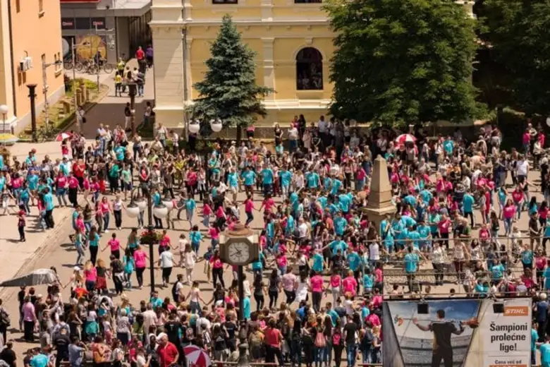 Tradicionalni ples maturanata 17.maja tačno u podne