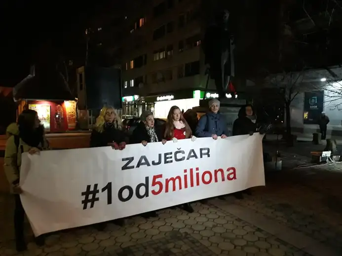 Zaječarci šetaju po četvrti put: Upućena pisma Ničiću i Mirkoviću