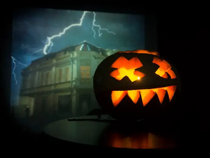 Tradicionalni "Halloween" maskenbal u Omladinskom centru