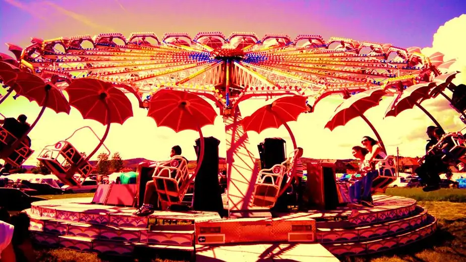 Letnji vašar u Zaječaru iz ugla prodavaca: zakup skup, pazar slab - struje ima, pa nema!