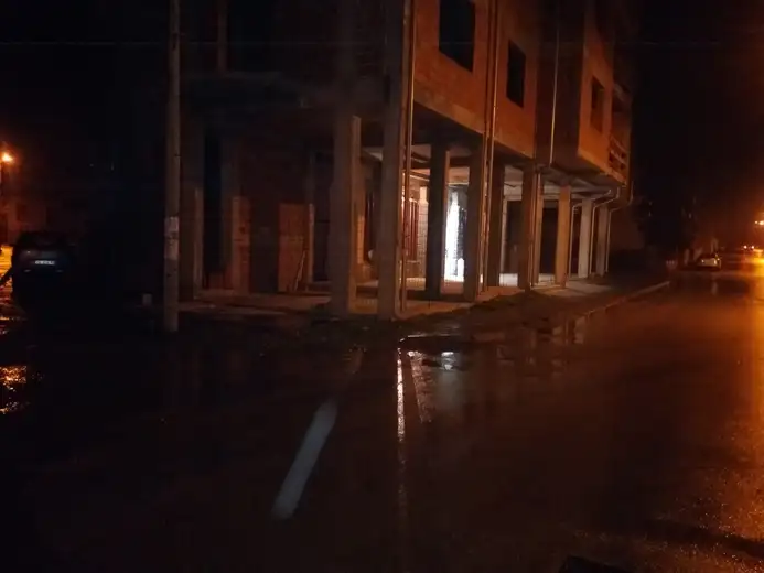 Najnovija vest: Zbog pucanja cevi deo Zaječara bez vode (VIDEO)