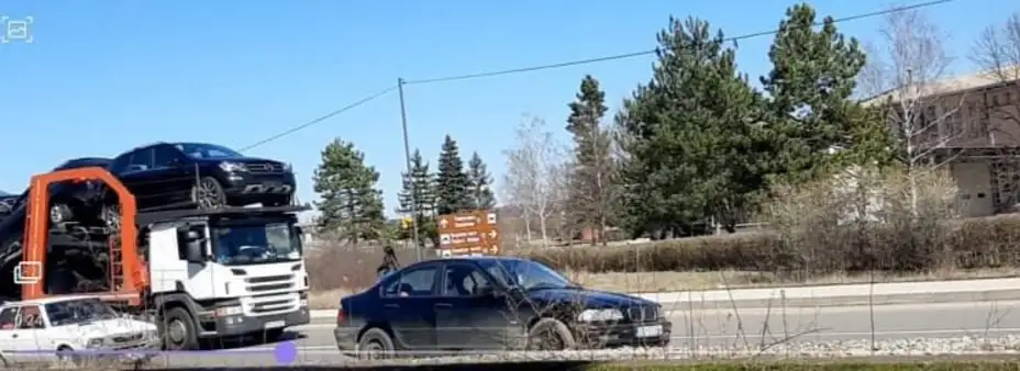 Pet kamiona pod pratnjom ispraćeno do granice Vrška Čuka:Vozači zaraženi korona virusom!