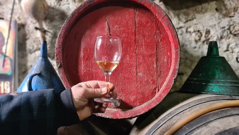 Na Rajačkim pimnicama užurbano teku pripreme pred sutrašnji praznik