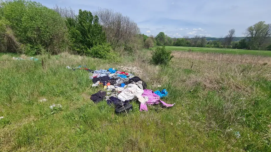 Prijavi problem: Smetlište na putu Zaječar - Negotin