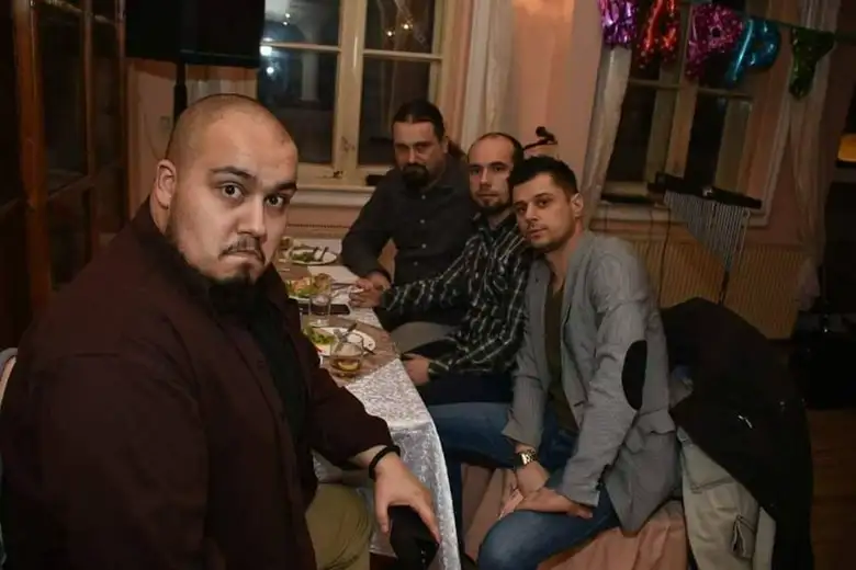 Petak u ZAPLET-u: Sevdahom protiv malera!