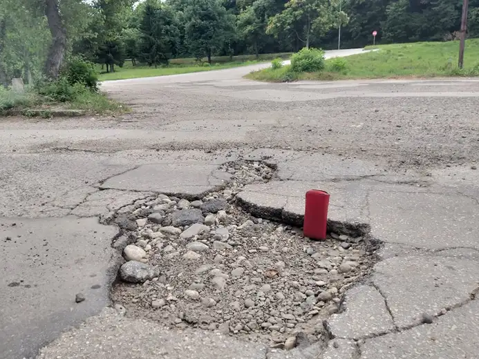 Put ka zaječarskom Domu zdravlja u lošem stanju