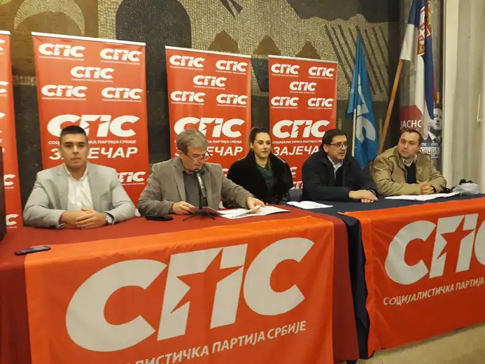 IZBORNA KONFERENCIJA GO SPS U ZAJEČARU: DAČIĆU PUNA PODRŠKA, ŠAINOVIĆ PODSETIO NA 5. OKTOBAR