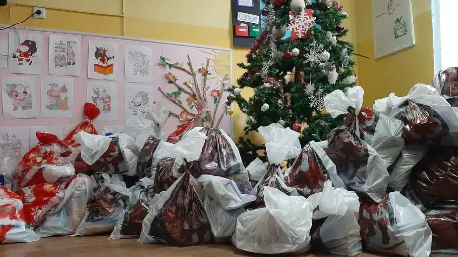 Crveni krst Zaječar svake godine tradicionalno sprovodi akciju „Jedan paketić puno ljubavi“