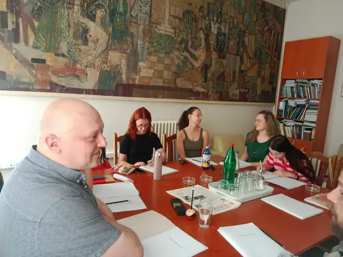 U zaječarskom teatru u toku rad na predstavi ,,Uvek spremne žene"