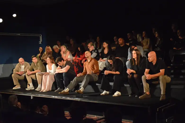 Centar za kulturu Tivat - ,,Prljave ruke''