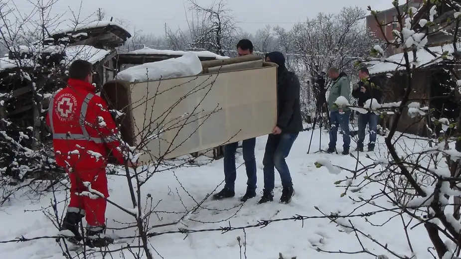 Zaječarski Crveni krst predao pomoć: Gorica od danas ima krevet!