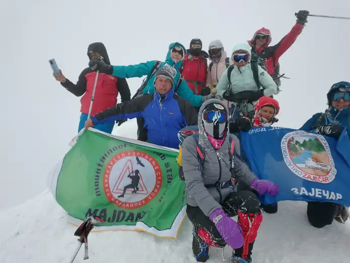 Zaječarski planinari uspešno izveli uspon na najviši vrh Turske!