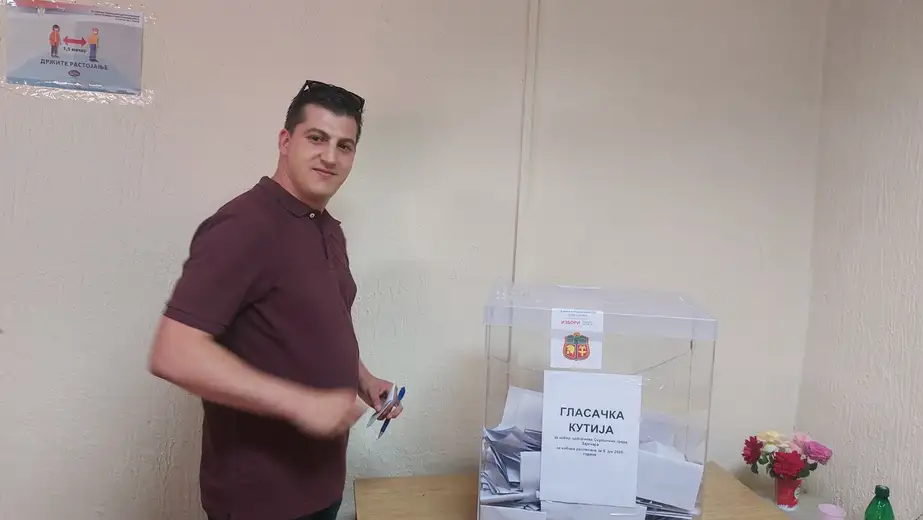 Luka Vojvodić: Nismo imali svog predstavnika u GIK i nismo mogli da glasamo protiv uloženih žalbi, saglasni smo sa zamerkama opozicije na izborni proces