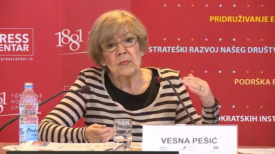 Vesna Pešić: Tvit je o samoubistvu, a ne ubistvu. Boško Ničić: Ako je i od “Aleksandromrzaca” mnogo je