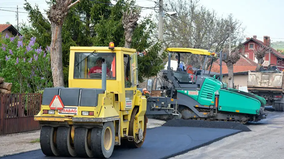 Počеlo asfaltiranjе ulica u Zajеčaru