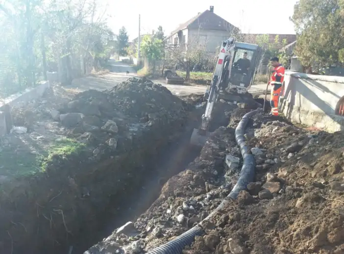 Nastavljeni radovi na uređenju Kosovske ulice