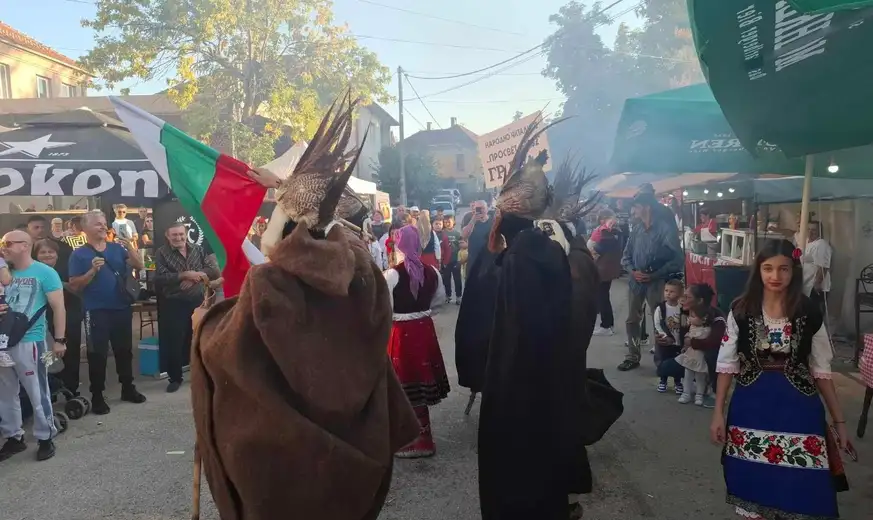 U Velikom Izvoru kod Zaječara, sinoć svečano otvorena 12. dvodnevna manifestacija ,,Bašta Balkana”