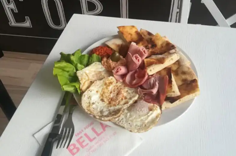 Nagrađujemo: "Bella" doručak za dve osobe!