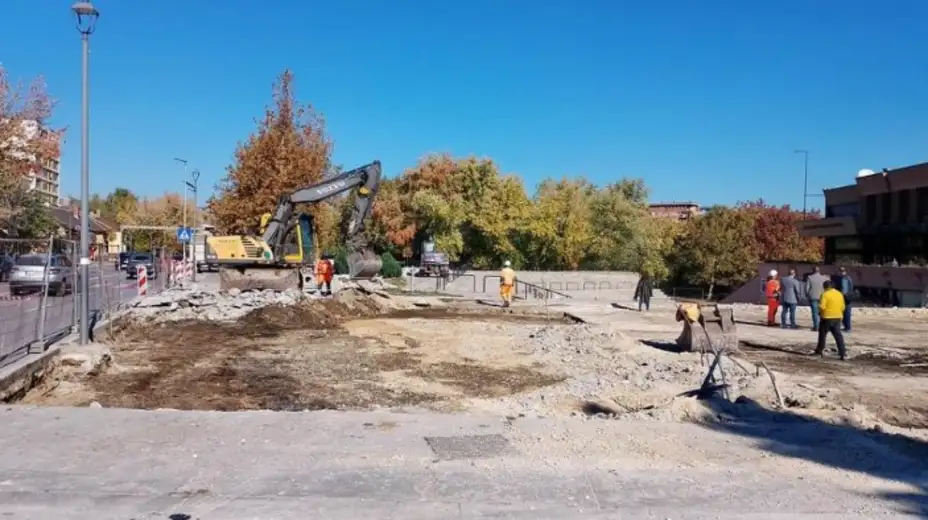 Bor: Novi izgled platoa i amfiteatra očekuje se krajem proleća, a košta 137 miliona dinara