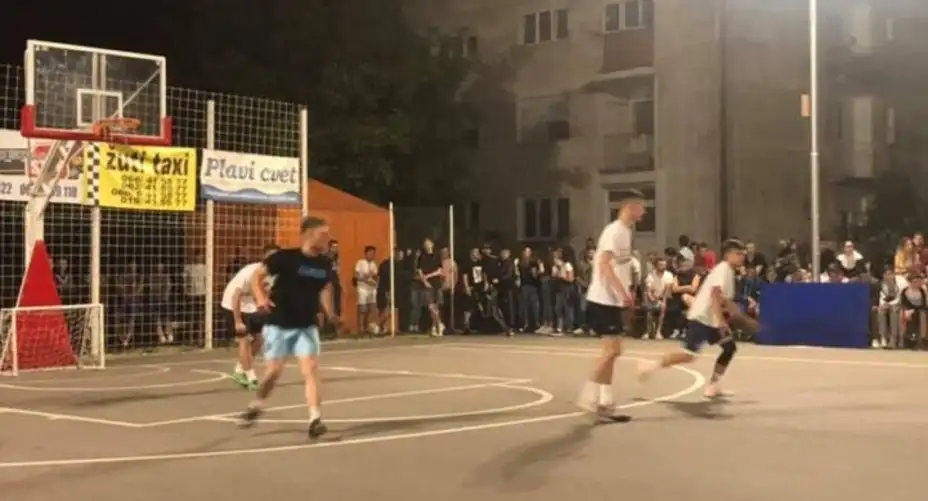 Pauza zbog vremenskih uslova na turniru u Kotlujevcu: Nastavak u sredu