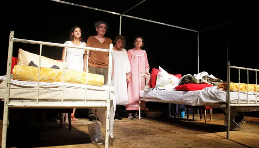 Apaluz i suze za predstavu „Dok nas smrt ne razdvoji“: Zoranov brk Jasni Đuričić