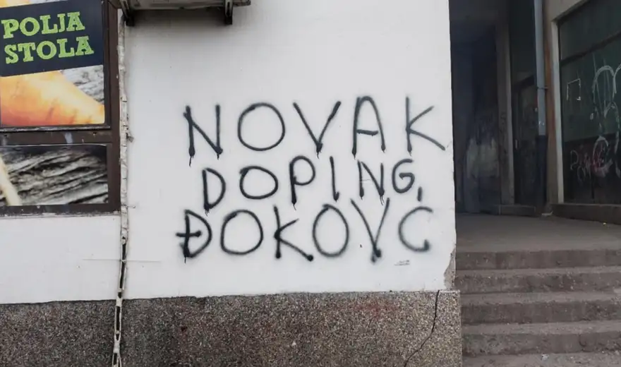 U Zaječaru osvanuli uvredljivi grafiti za Novaka Đokovića: Posle "Ćaci", dobili smo "Doping Đokovć"