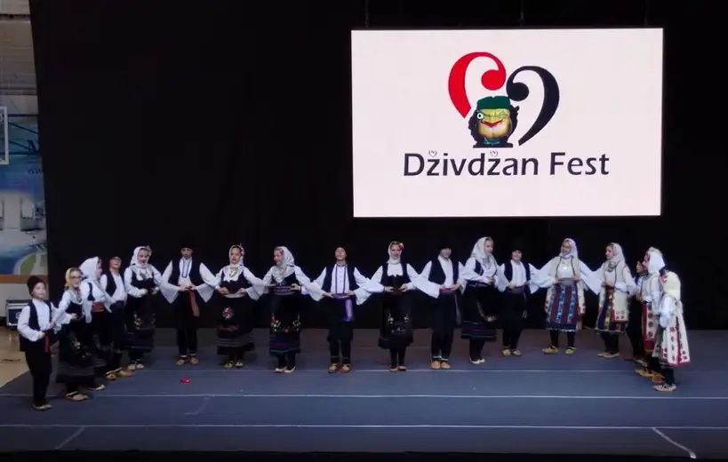 Folklorni ansambl "ZO-RA" nastupio na Međunarodnom festivalu folklora pod nazivom “Dživdžan fest”