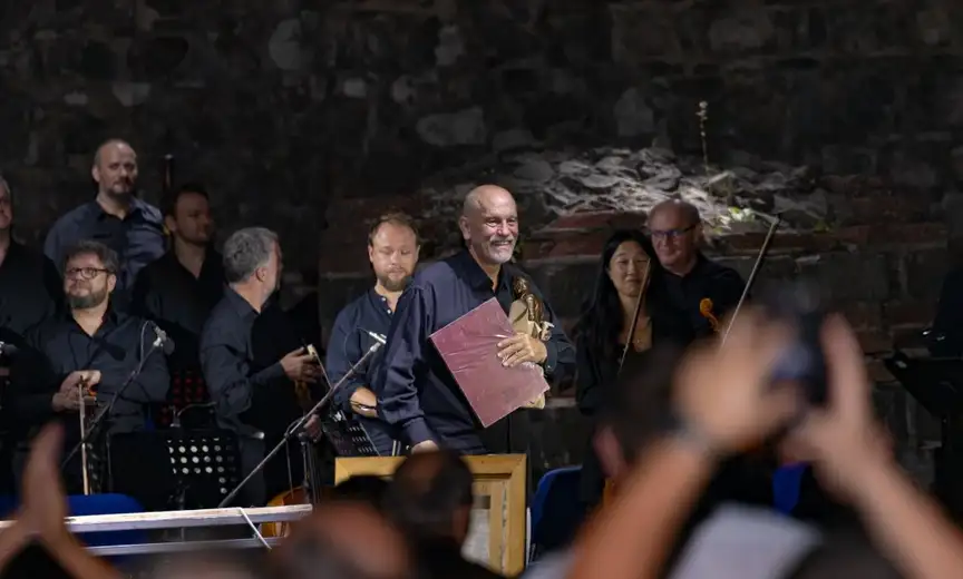 Veličanstveni multimedijalni spektakl na Feliks Romuliani – Džon Malkovič i “Paklena komedija”