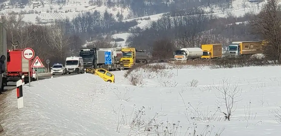 Teška saobraćajna nesreća kod Valakonja!