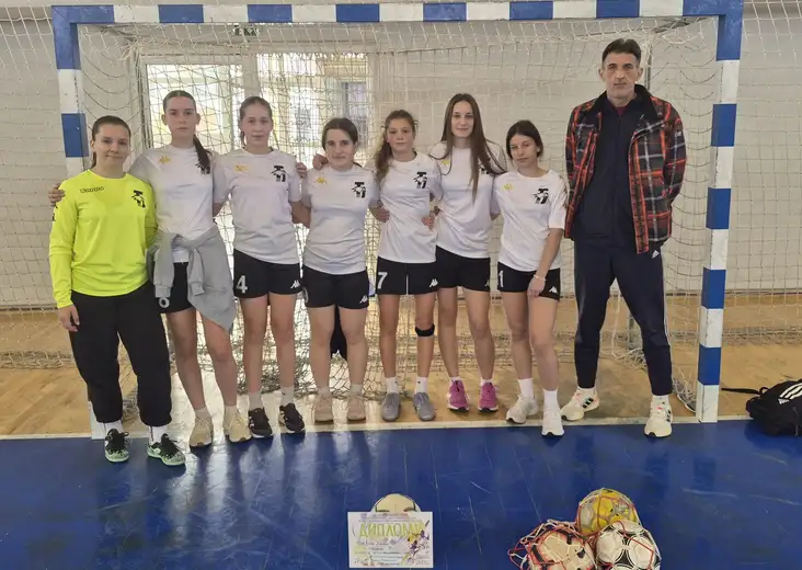 Učenice OŠ „Đura Jakšić” iz Zaječara brane titulu na Državnom takmičenju u futsalu