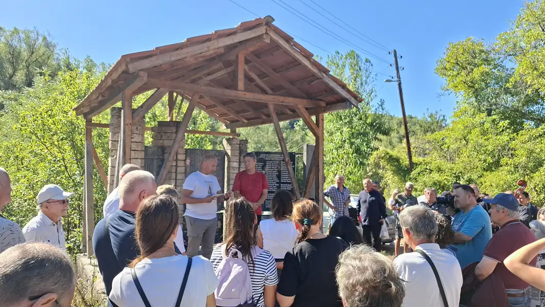 Gabrovnica obeležila Malu Gospojinu, otvoreno Spomen obeležje poginulim stanovnicima u ratovima od 1912. do 1918. godine