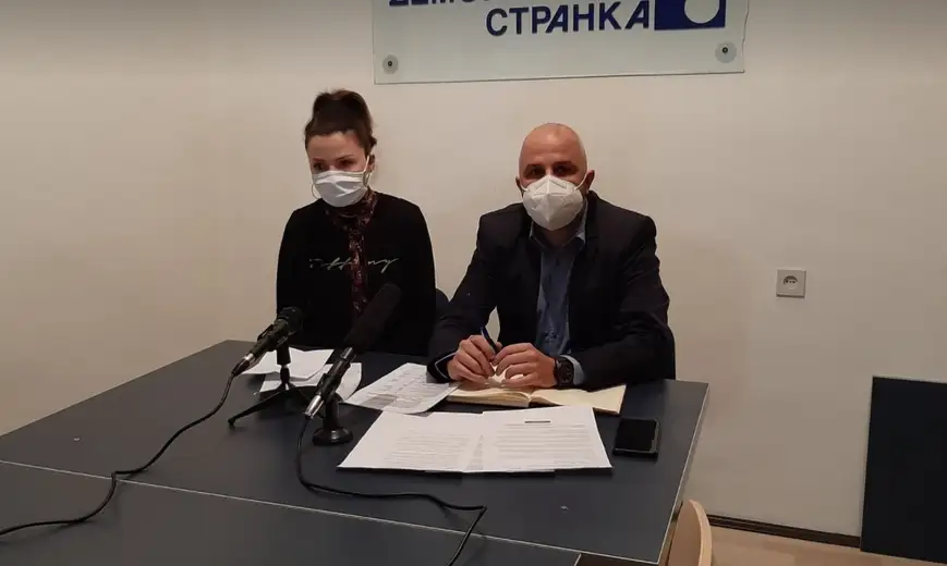 Rašić i Stojadinović: Javno - privatnim partnerstvom za zamenu javnog osvetljenja budžet grada Zaječara biće oštećen za blizu 6 miliona evra