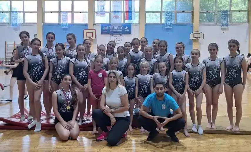 Šest medalja za gimnastičarke Zaječara u Smederevu