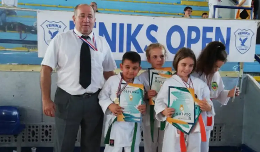 Takmičari Gradskog karate kluba Zaječar osvojili 11 medalja u Vranju