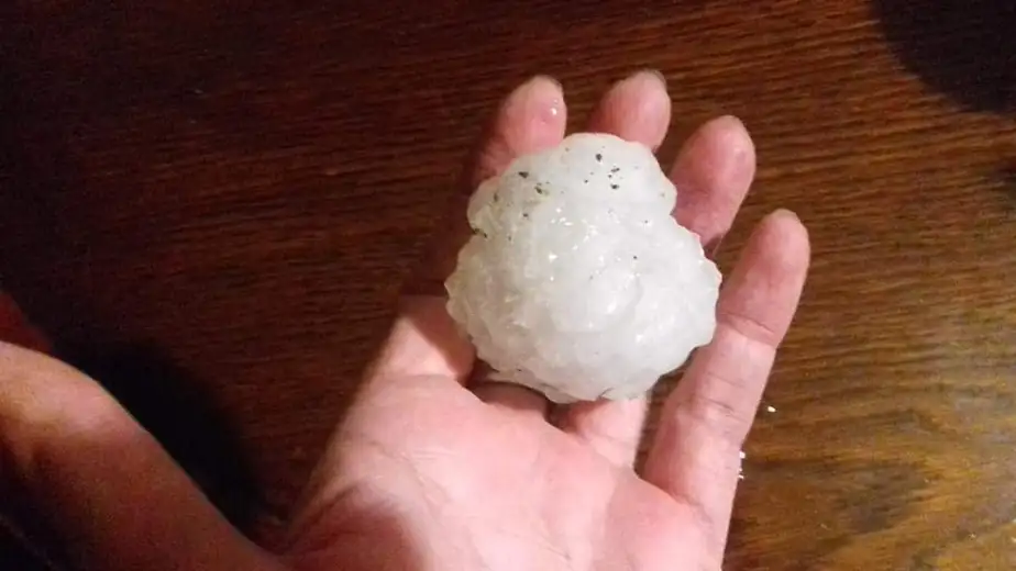 Ulice pod vodom: Zaječarci ne pamte ovakvo nevreme! ( VIDEO + foto )