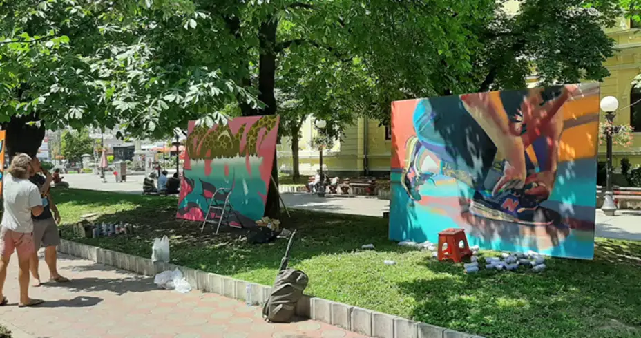 Počelo oslikavanje grafita i murala u okviru Outhide Festivala