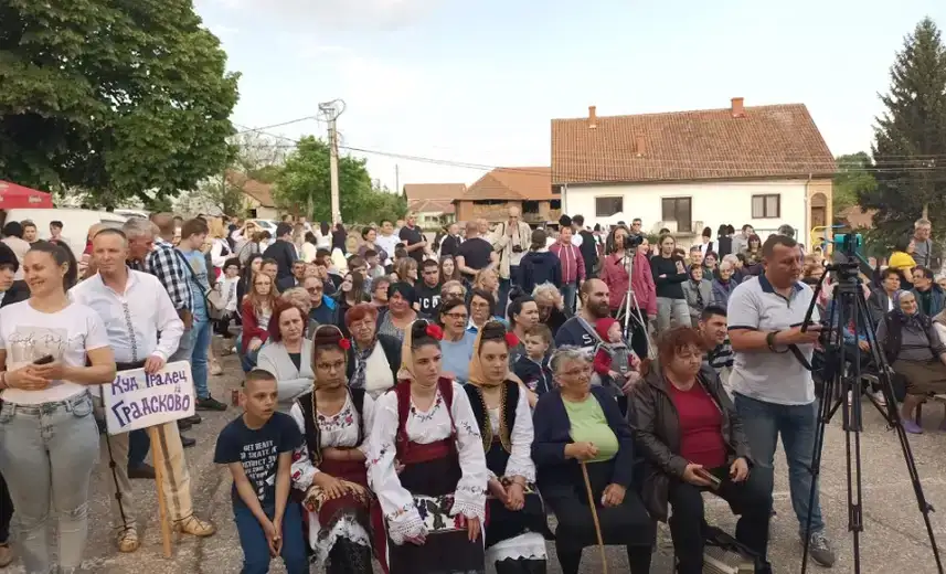 Održana treća po redu manifestacija „Halovo u pesmi i igri“