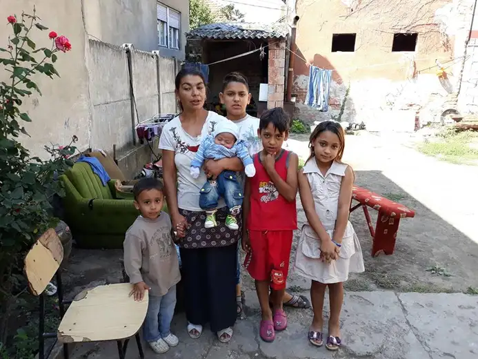 Iz udžerice na ulicu: Porodica Ibrić od danas je na ulici