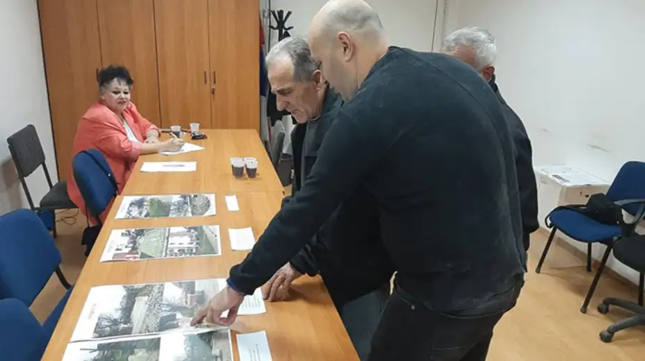 Meštani Kotlujevca izabrali: Uređuje se prostor oko česama