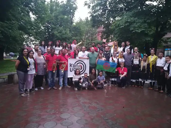 Uz zvuk trube, pesme i igre juče je realizovana akcija: "Hoćeš kulturu - pridruži se!"