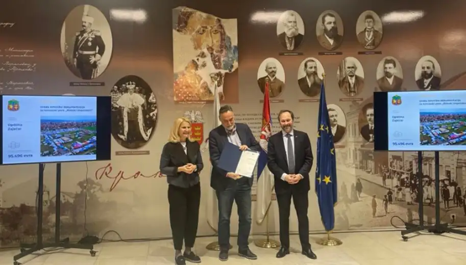Uručen sertifikat gradu Zaječaru: Sredstva za izgradu projekta "Park rimskih imperatora"