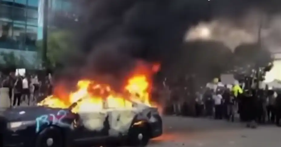 Protesti zbog policijskog ubistva Afroamerikanaca u desetinama američkih gradova