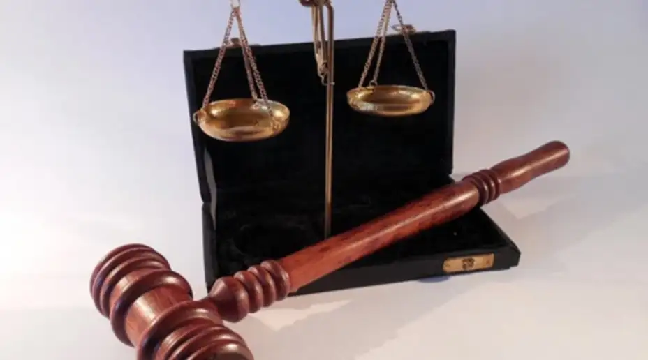 Od 1. januara jeftinije usluge i rad izvršitelja