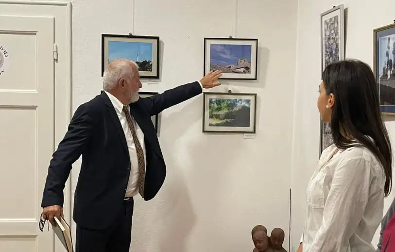 Otvorena sedma samostalna izložba fotografija mr Nenada Sokića iz Negotina