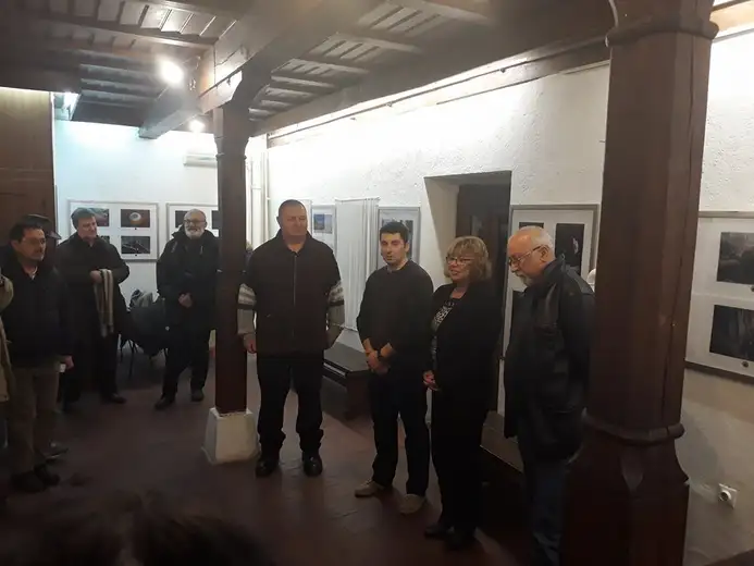 OTVORENA JE IZLOŽBA FOTOGRAFIJA ČLANOVA FOTO KLUBA "202"