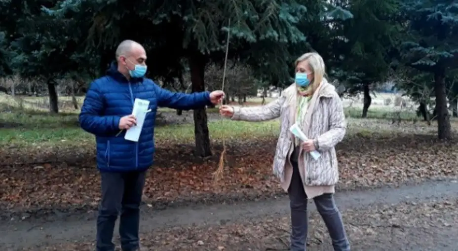 U okviru akcije "Posadi svoj hlad" stiglo 100 sadnica jasena