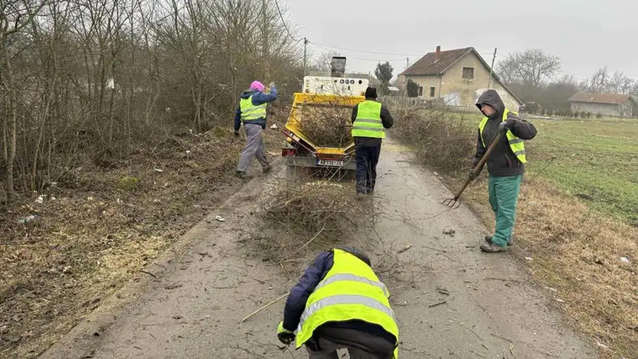Počeli su radovi na uređenju puta ka Donjoj Prliti