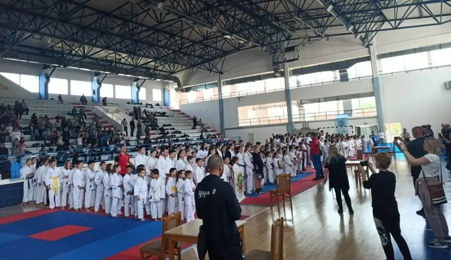 Takmičari Gradskog karate kluba „Zaječar“ osvojili tri medalje na turniru u Vlasotincu