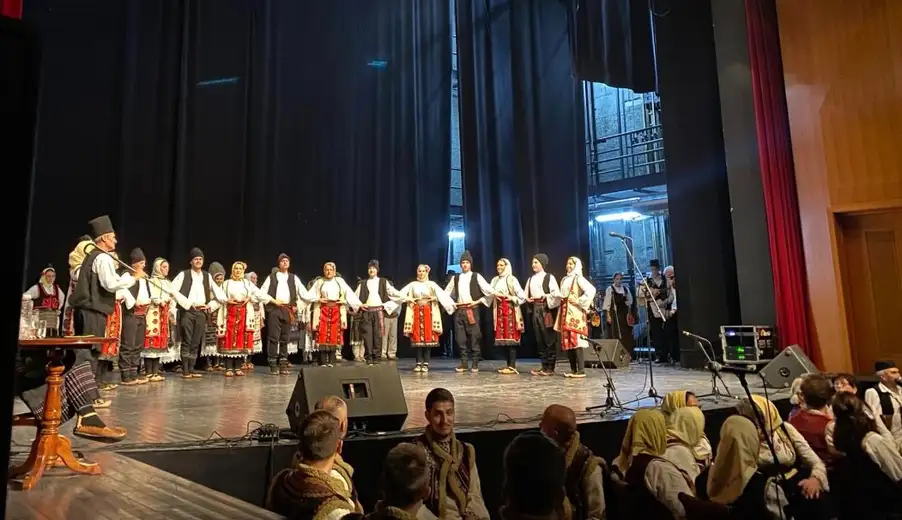 Kulturno-umetnička društva “Sloga” iz Vražogrnca i “Gradec” iz Gradskova nastupili na 51. Sabor narodnog stvaralaštva Srbije u Gornjem Milanovcu