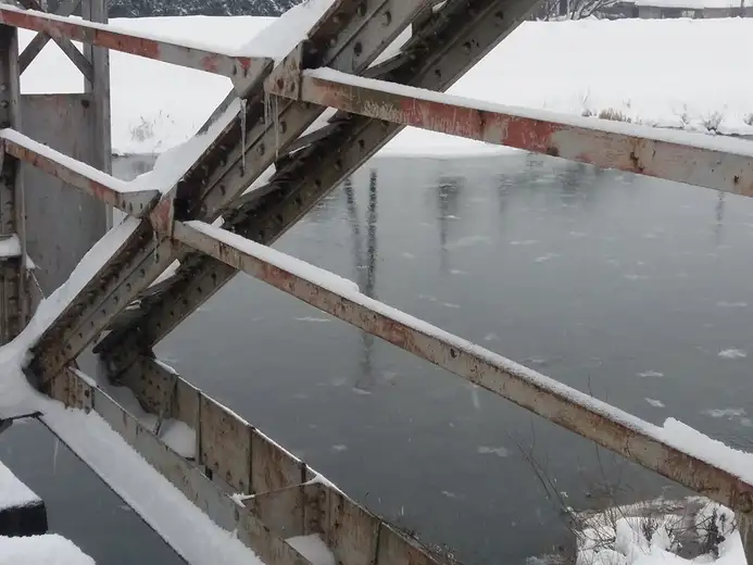 Upozorenje: Opasnost od izlivanja Timoka!